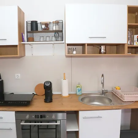 Volk Апартаменты *